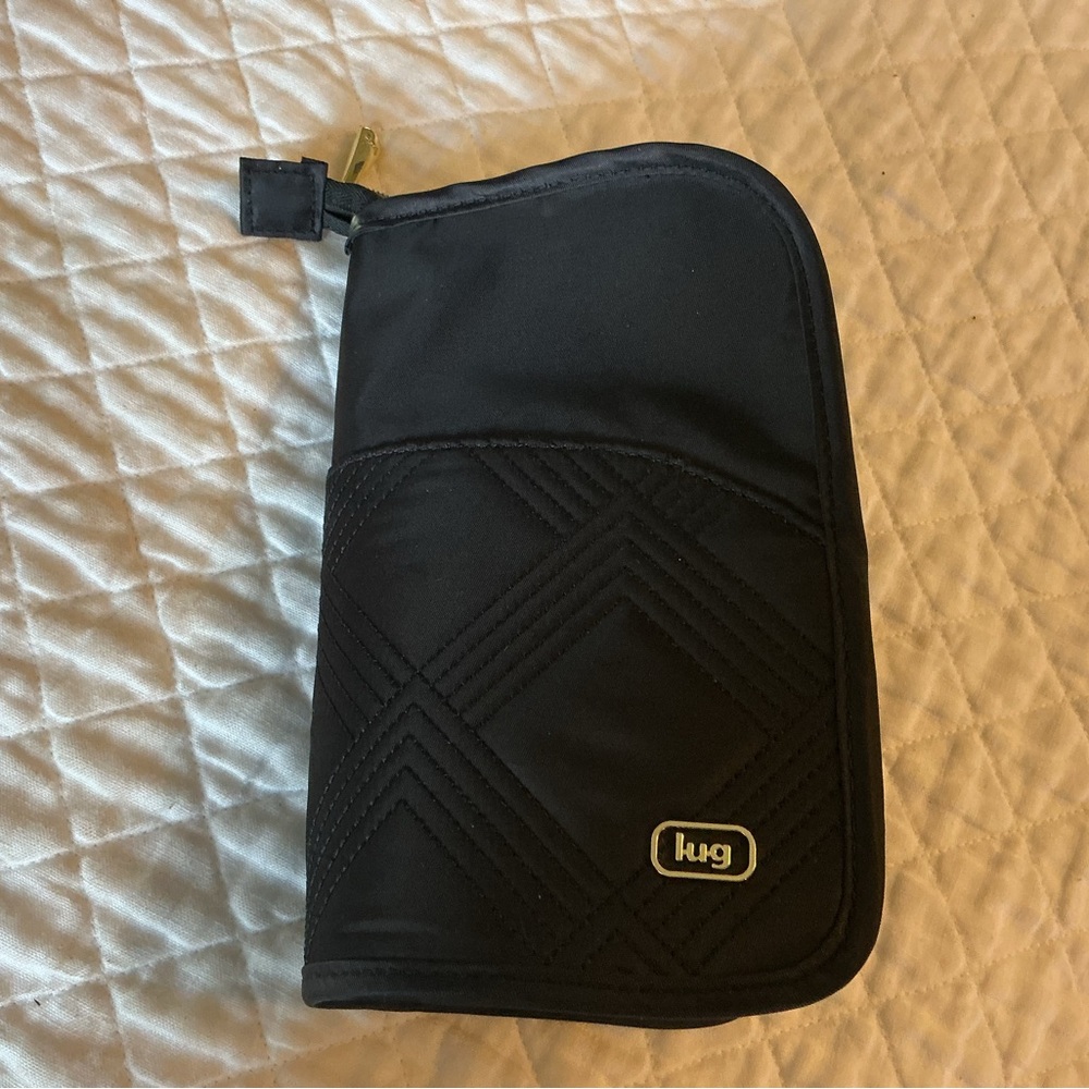 Lug Canoe cosmetic bag in black